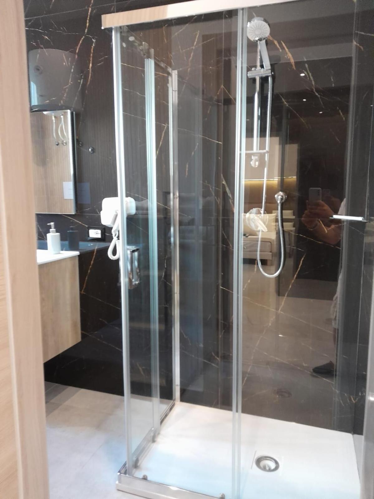 Baaria Apartment Barcellona-Pozzo di Gotto Bagian luar foto
