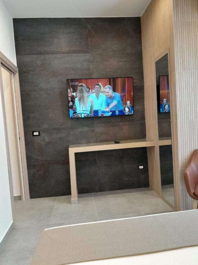 Baaria Apartment Barcellona-Pozzo di Gotto Bagian luar foto