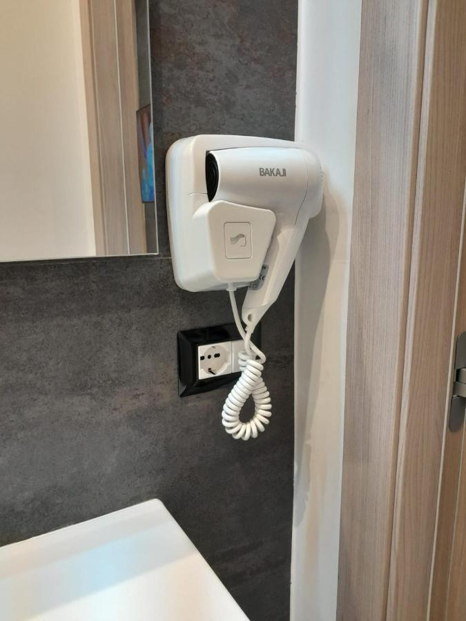 Baaria Apartment Barcellona-Pozzo di Gotto Bagian luar foto