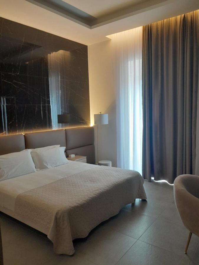 Baaria Apartment Barcellona-Pozzo di Gotto Bagian luar foto