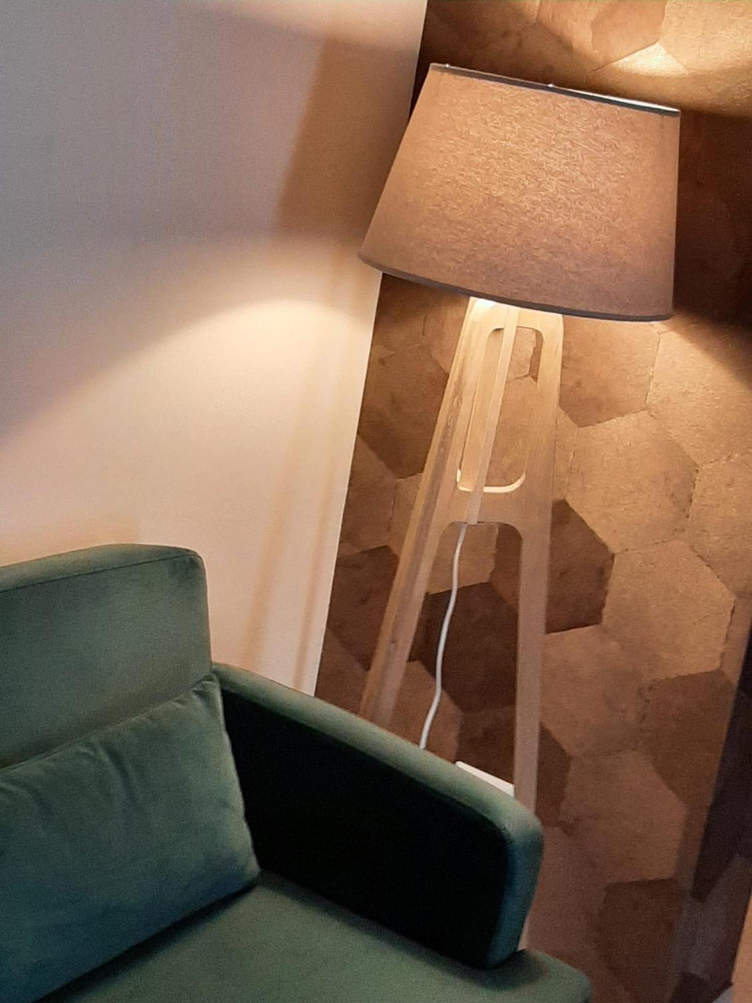 Baaria Apartment Barcellona-Pozzo di Gotto Bagian luar foto