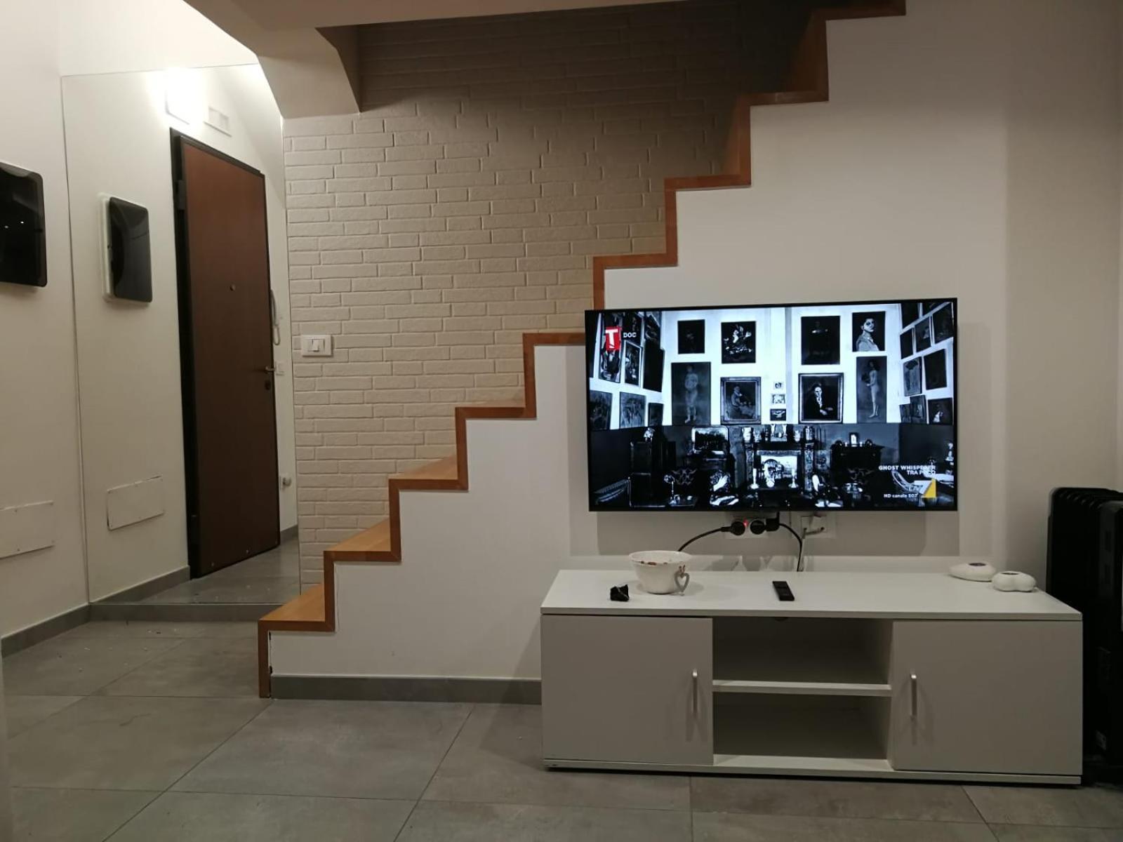 Baaria Apartment Barcellona-Pozzo di Gotto Bagian luar foto